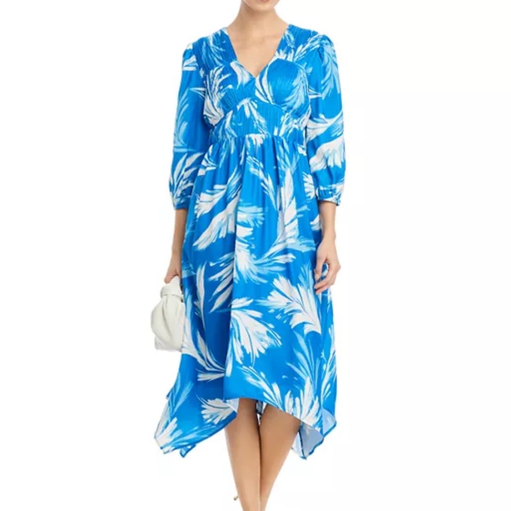 New Cupio Elegant V Neck Pleated Women's Dress